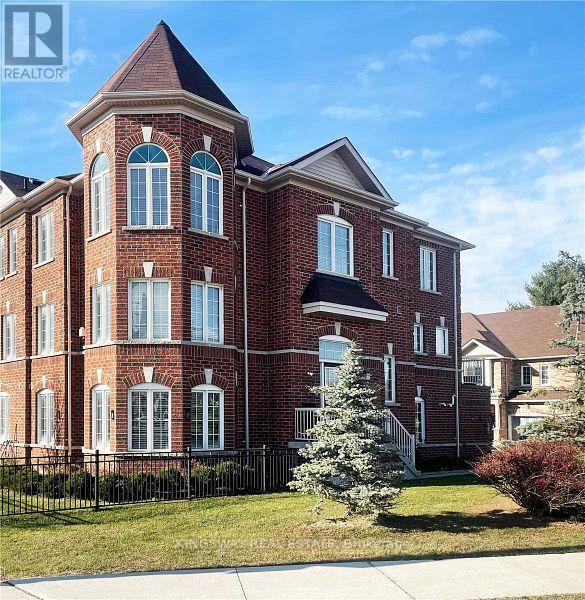19 EDISON WAY, Whitby, Ontario