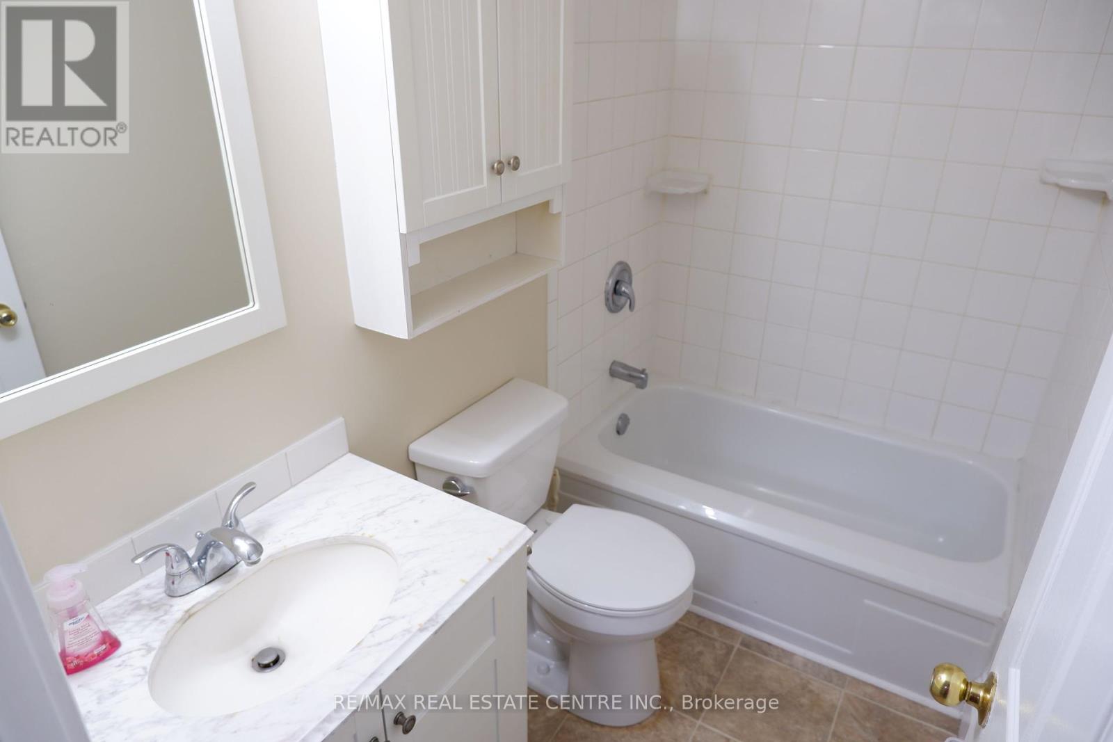 33 King Street, Halton Hills, Ontario  L7G 2G9 - Photo 19 - W12428082