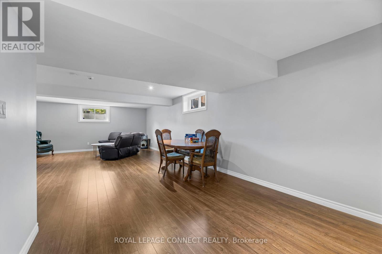 25 Springdale Drive, Kawartha Lakes, Ontario  K9V 4R1 - Photo 24 - X12379326