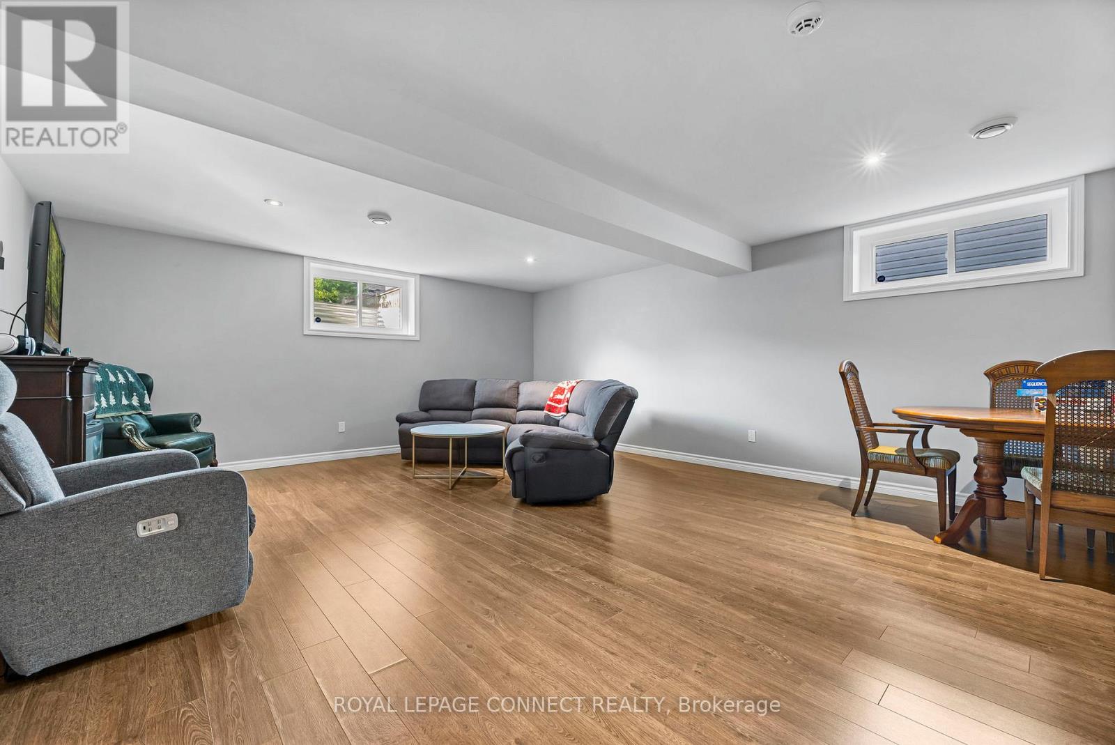 25 Springdale Drive, Kawartha Lakes, Ontario  K9V 4R1 - Photo 25 - X12379326