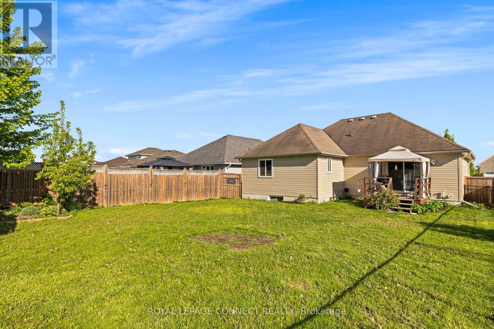 25 Springdale Drive, Kawartha Lakes, Ontario  K9V 4R1 - Photo 36 - X12379326