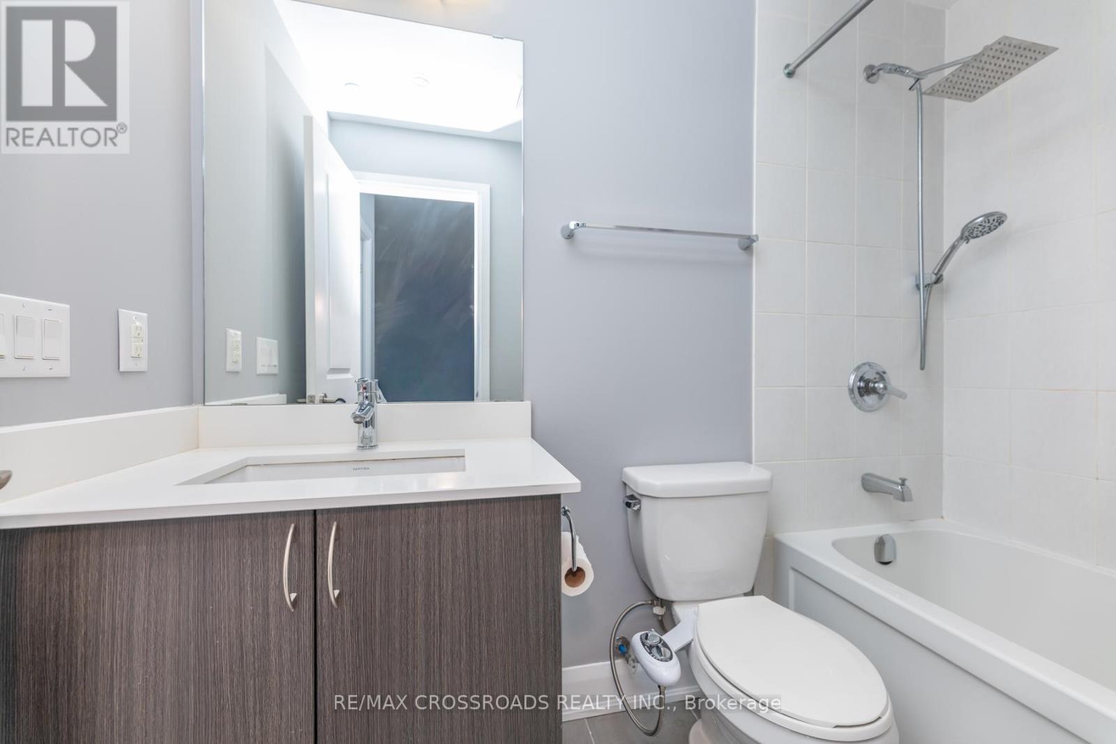 610 - 4700 Highway 7 Rd, Vaughan (East Woodbridge), Ontario  L4L 0B3 - Photo 23 - N12445716