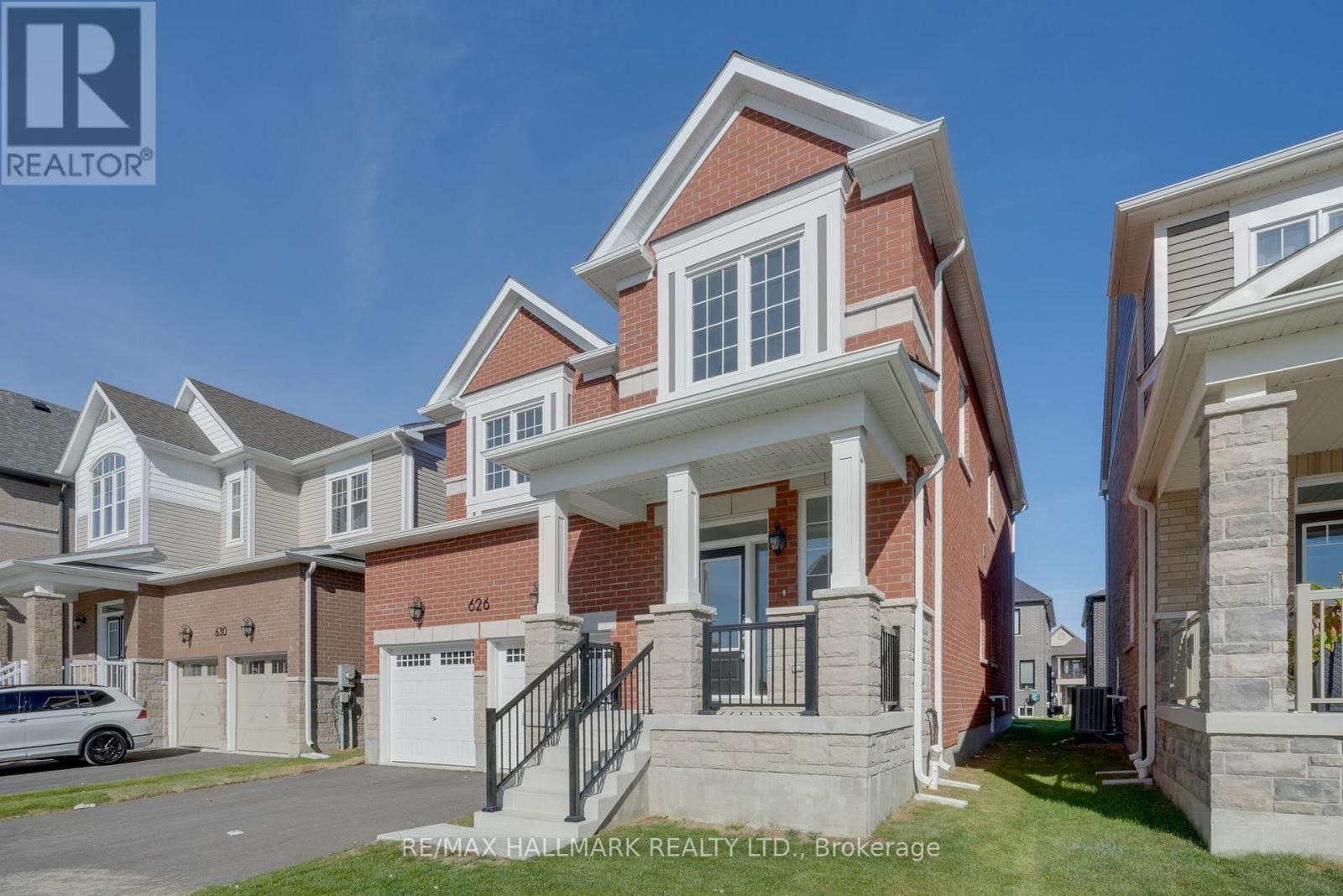 626 Newlove Street, Innisfil, Ontario  L9S 0R9 - Photo 3 - N12445728