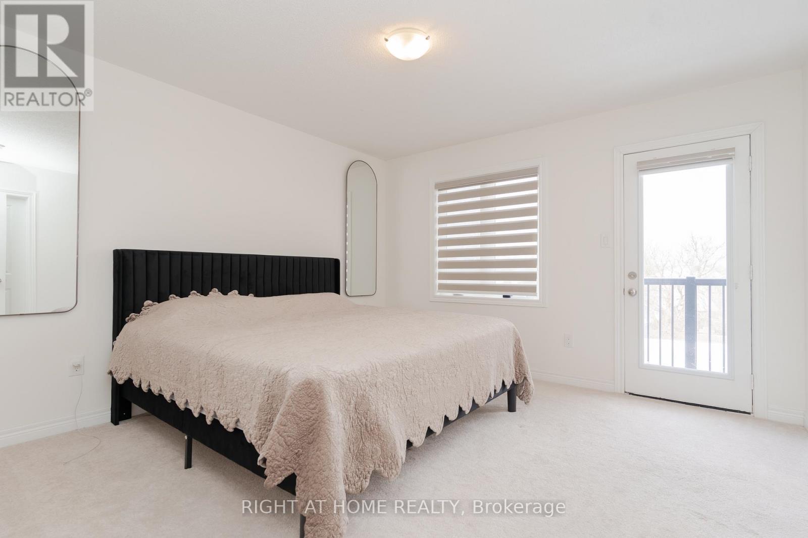 12 Globemaster Lane, Richmond Hill (Oak Ridges), Ontario  L4E 1H3 - Photo 18 - N12445737
