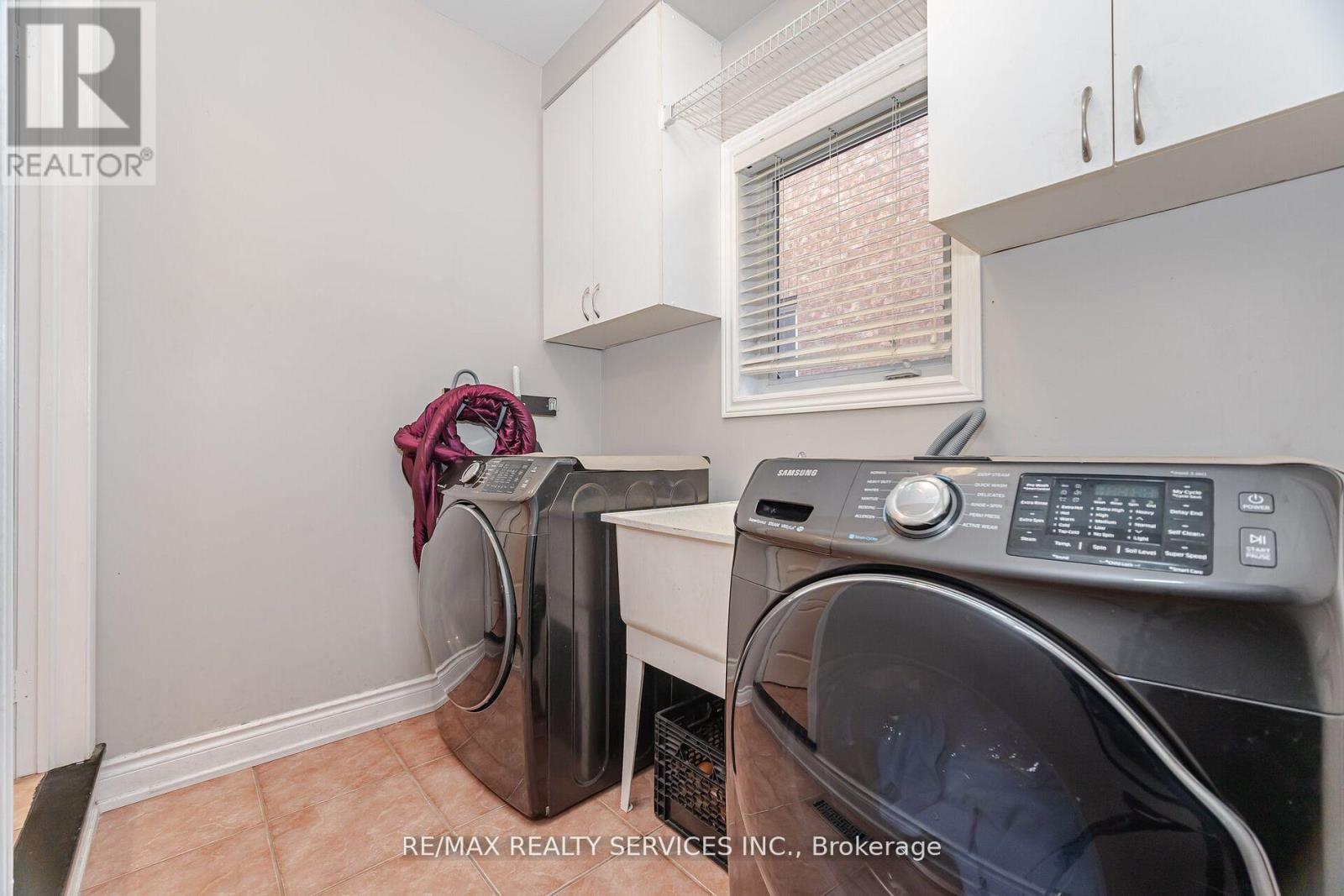 39 Rattlesnake Road, Brampton (Sandringham-Wellington), Ontario  L6R 3B9 - Photo 21 - W12445719