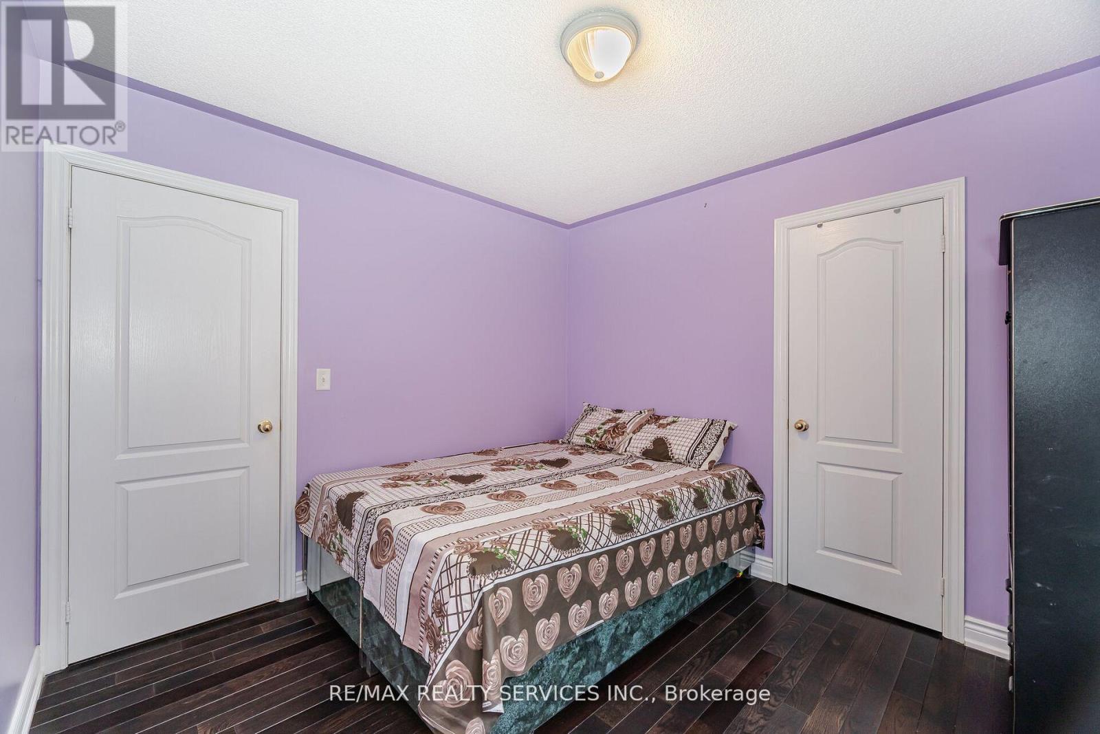 39 Rattlesnake Road, Brampton (Sandringham-Wellington), Ontario  L6R 3B9 - Photo 33 - W12445719