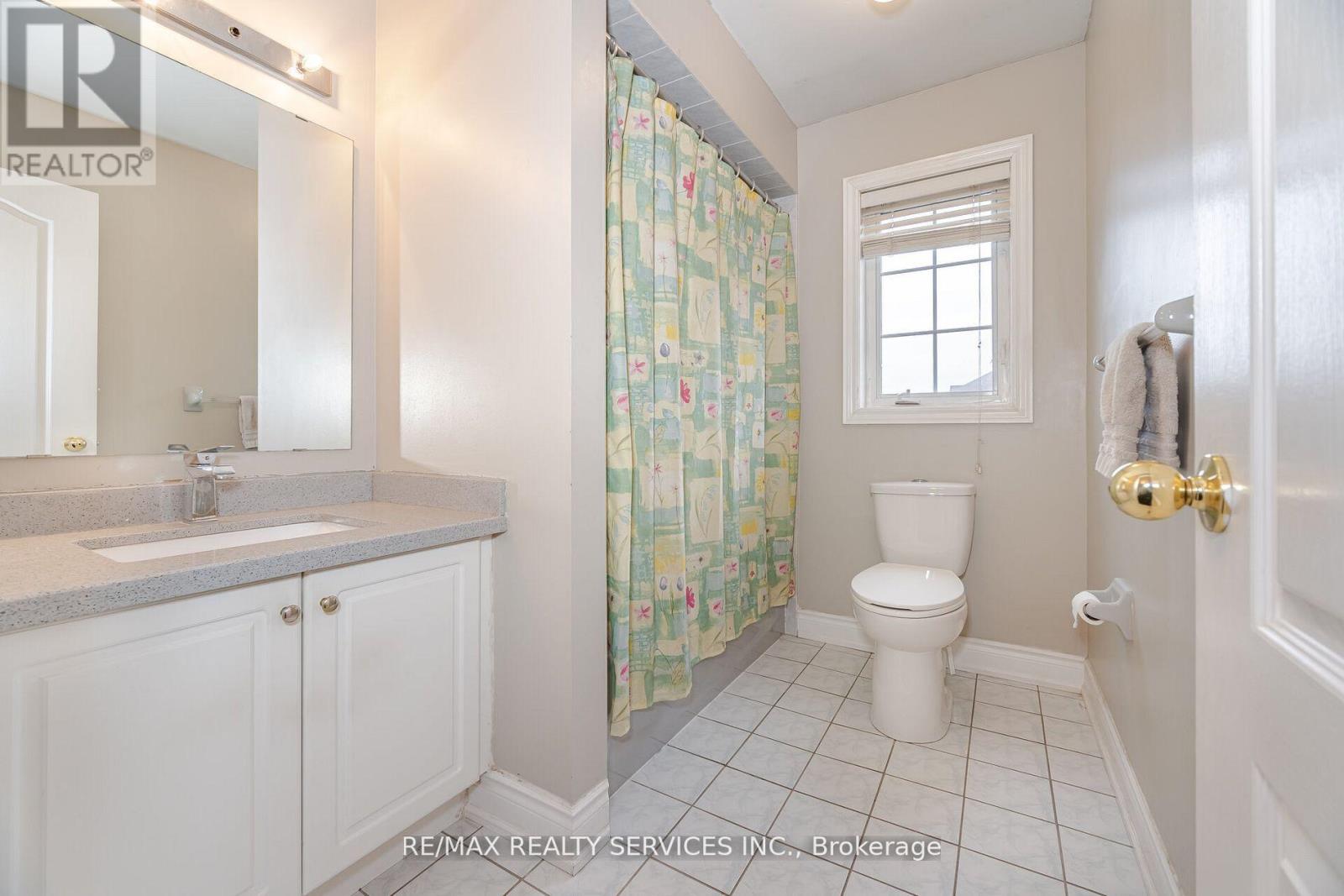39 Rattlesnake Road, Brampton (Sandringham-Wellington), Ontario  L6R 3B9 - Photo 34 - W12445719
