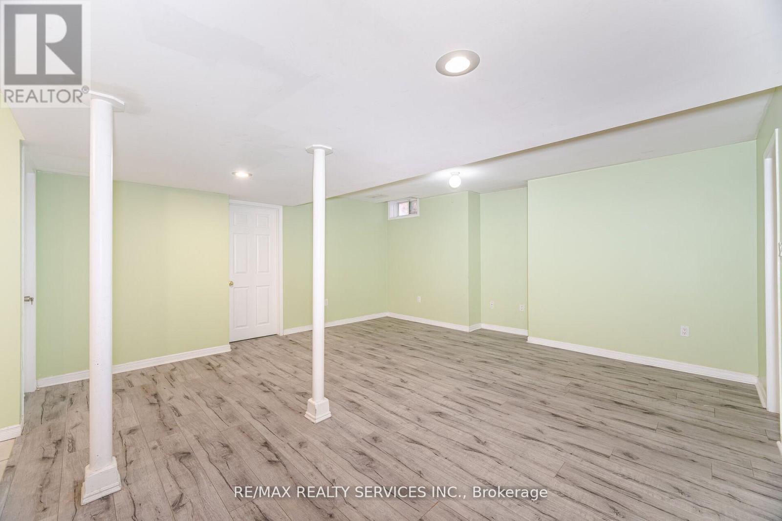 39 Rattlesnake Road, Brampton (Sandringham-Wellington), Ontario  L6R 3B9 - Photo 39 - W12445719