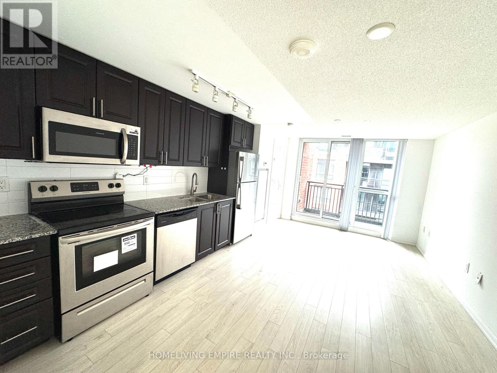 609 - 3091 Dufferin Avenue, Toronto, Ontario  M6A 0C4 - Photo 5 - W12445721