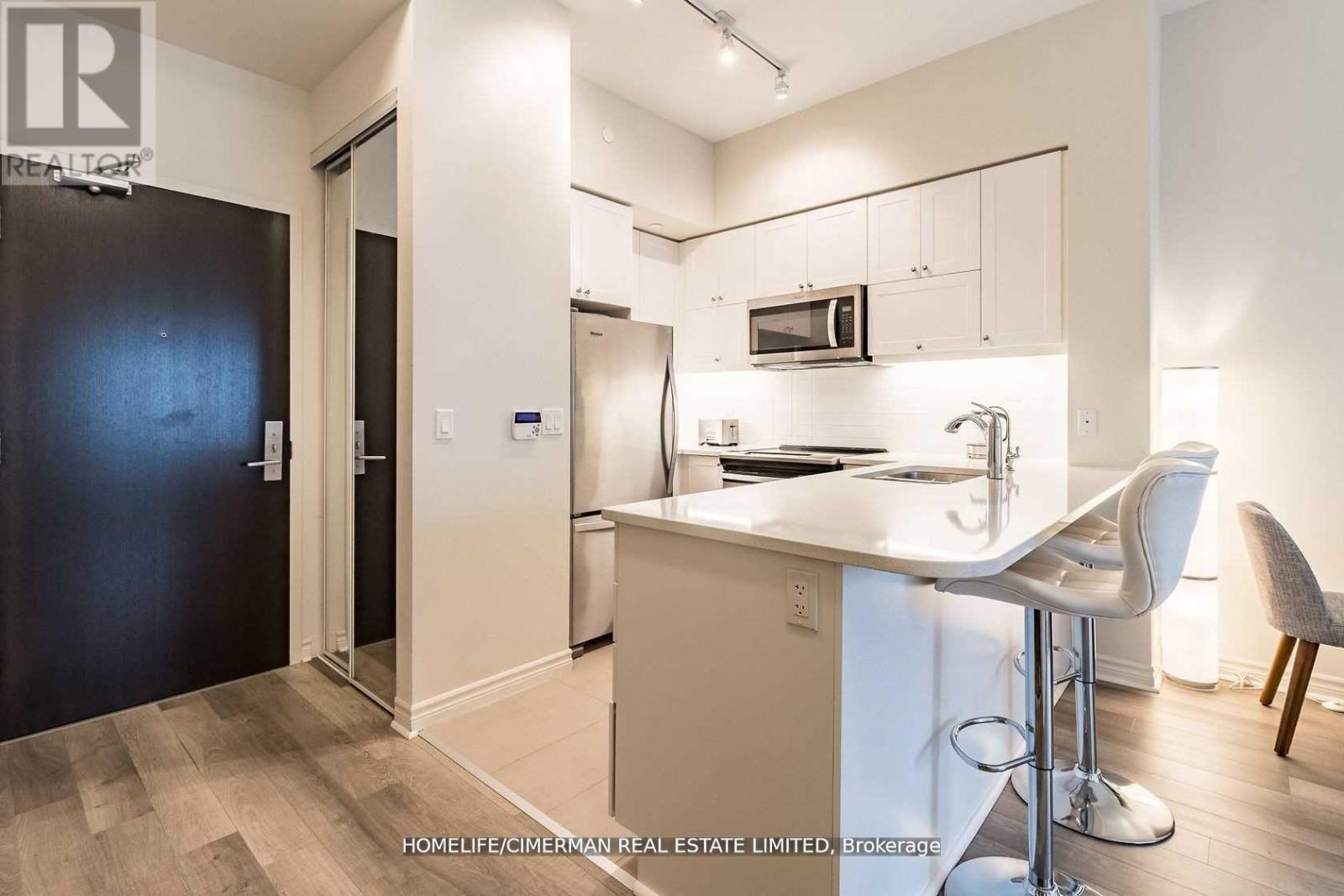 1703 - 39 Annie Craig Drive, Toronto (Mimico), Ontario  M8V 0C5 - Photo 10 - W12445729