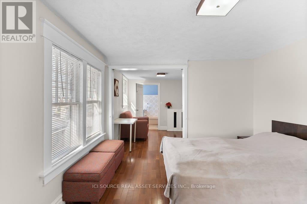 5207 River Road, Niagara Falls (Downtown), Ontario  L2E 3G9 - Photo 20 - X12445726