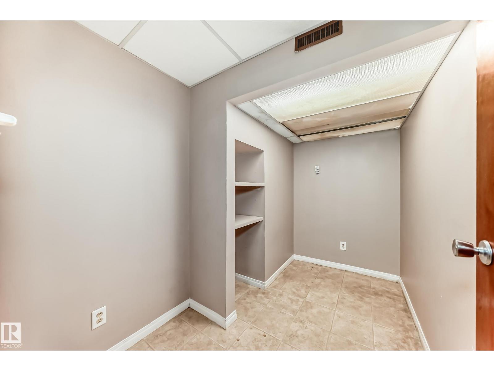 7026 11 Av Nw, Edmonton, Alberta  T6K 3J5 - Photo 42 - E4460942