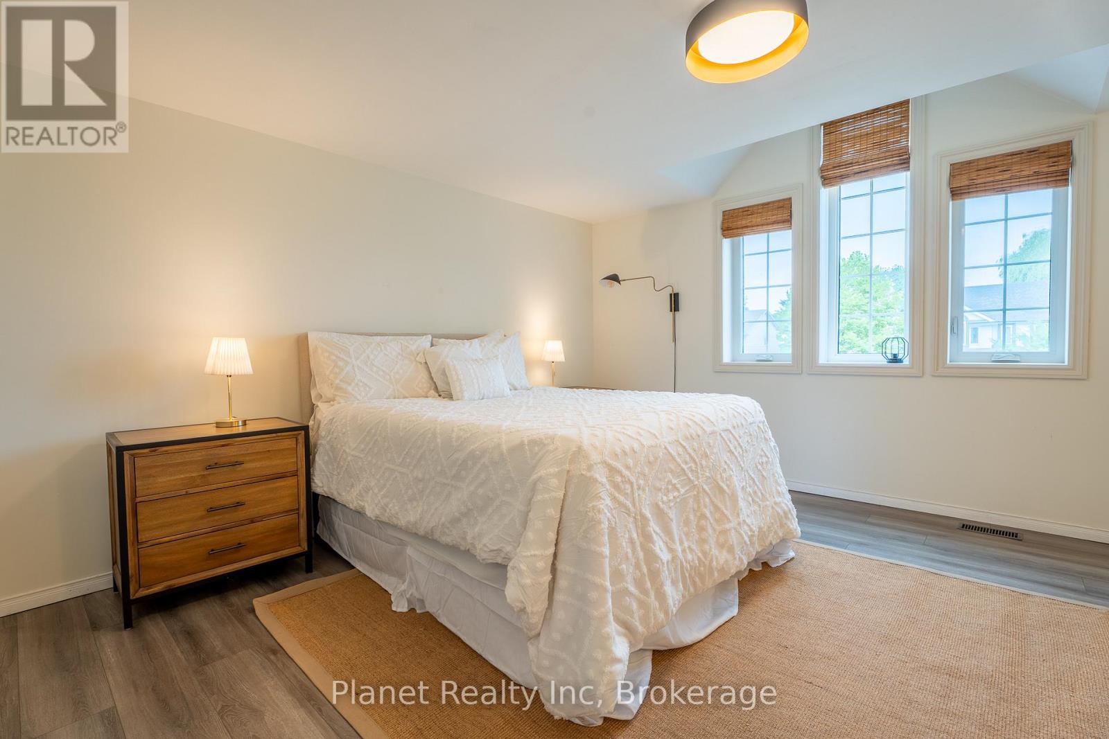 16 Southcreek Trail, Guelph, Ontario  N1G 4Y8 - Photo 17 - X12296264