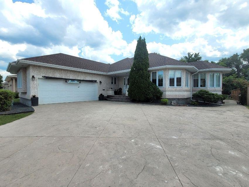 103 Meighen Avenue, Portage La Prairie, Manitoba