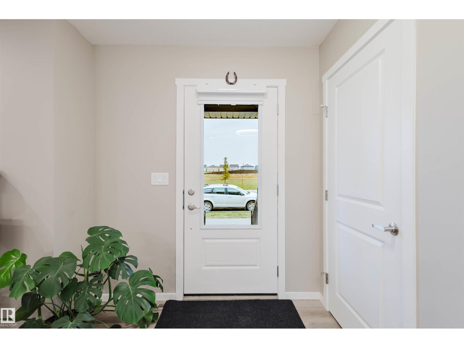 20808 19 Av Nw, Edmonton, Alberta  T6M 1R5 - Photo 4 - E4460590