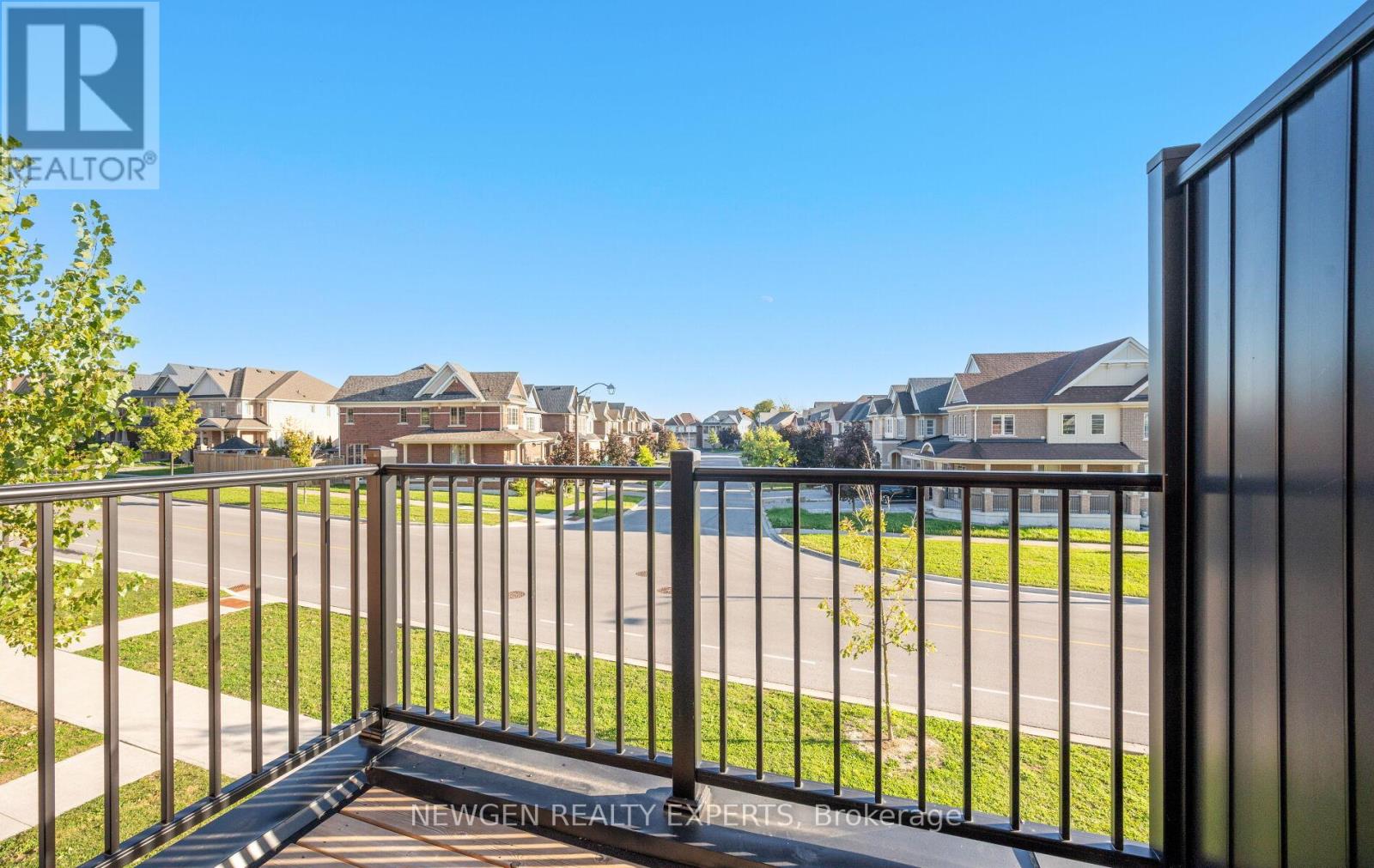 223 Royal Northern Path N, Oshawa, Ontario  L1L 0R6 - Photo 21 - E12429671