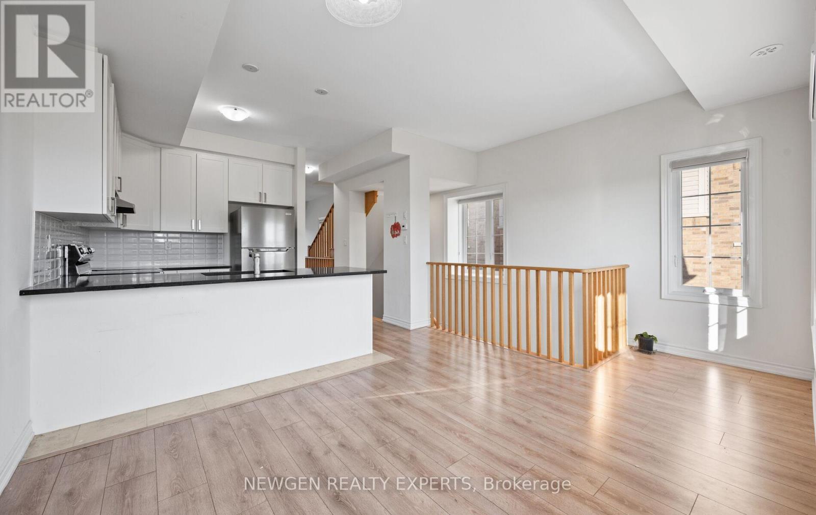 223 Royal Northern Path N, Oshawa, Ontario  L1L 0R6 - Photo 15 - E12429671