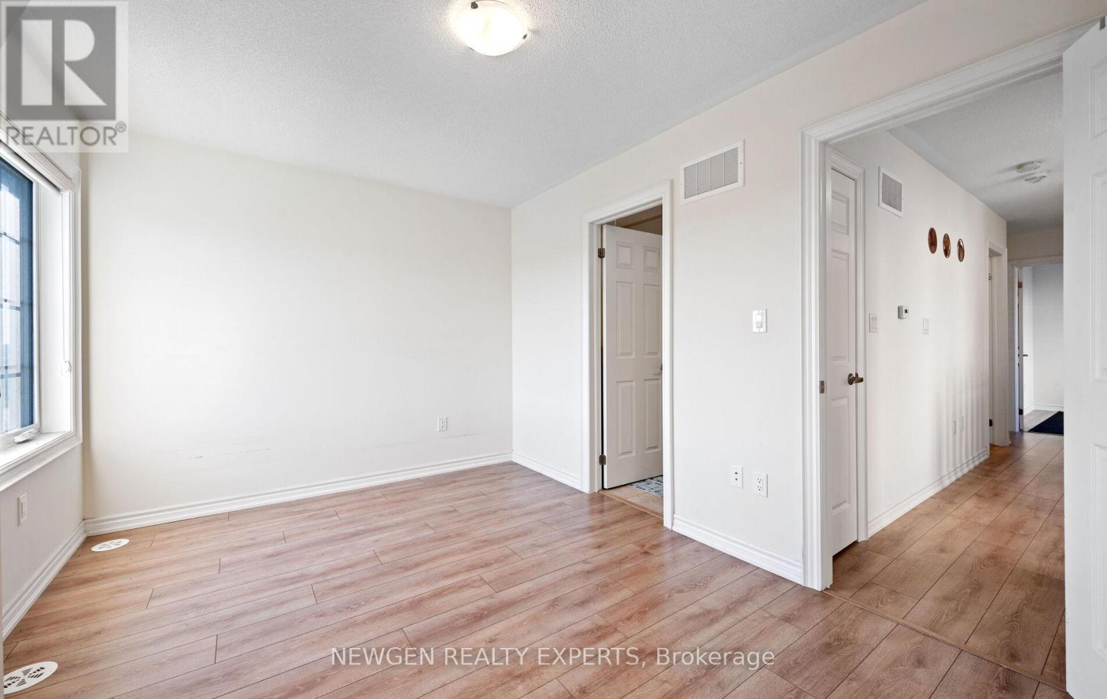 223 Royal Northern Path N, Oshawa, Ontario  L1L 0R6 - Photo 25 - E12429671