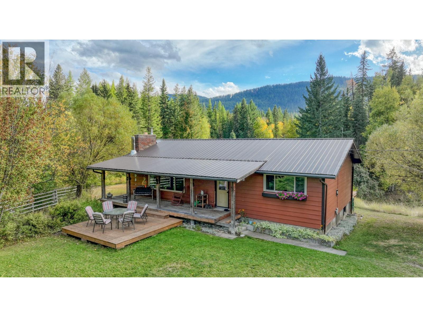 3144 Creighton Valley Road, Cherryville, British Columbia  V0E 2G3 - Photo 13 - 10364868