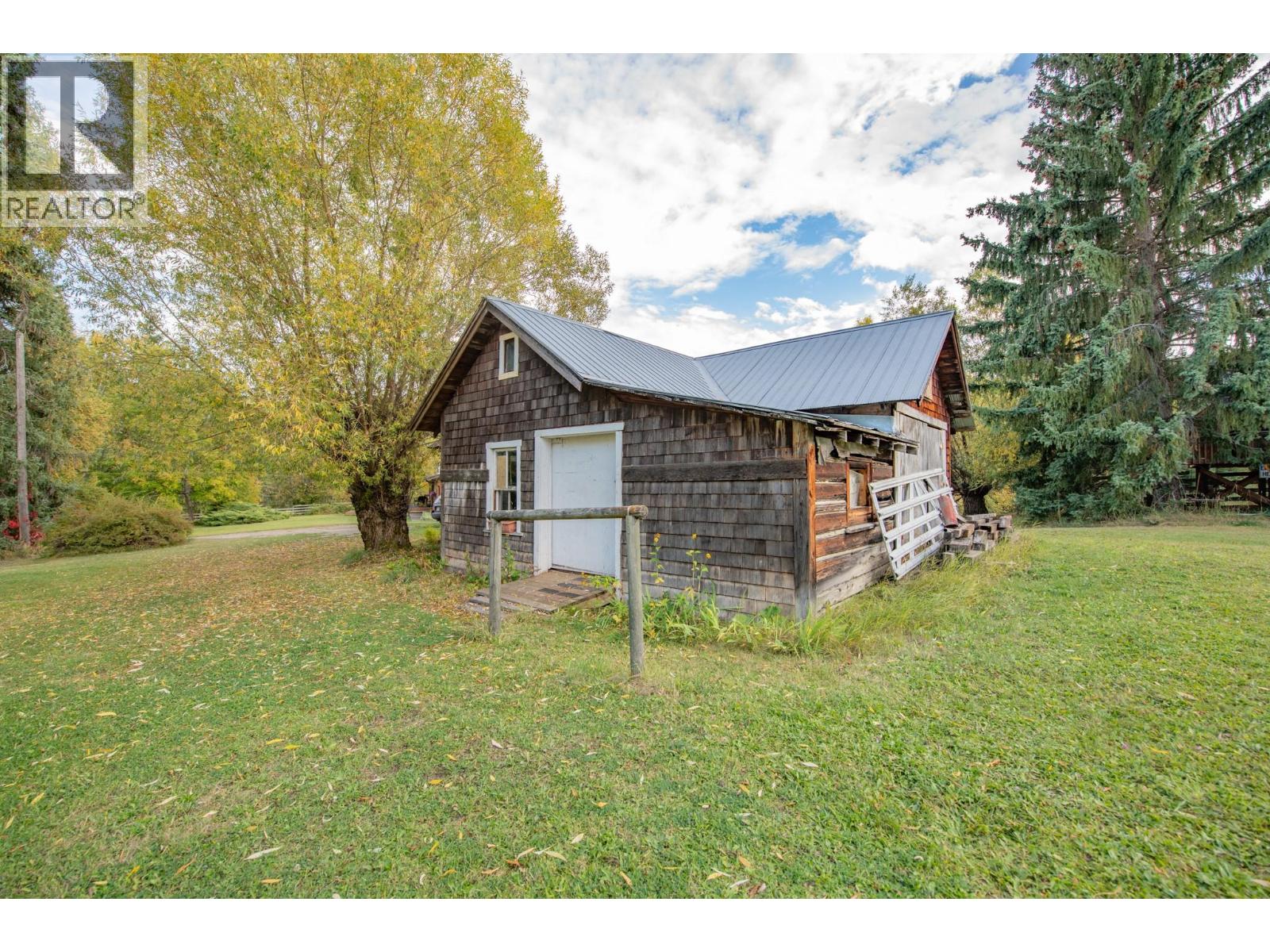 3144 Creighton Valley Road, Cherryville, British Columbia  V0E 2G3 - Photo 34 - 10364868