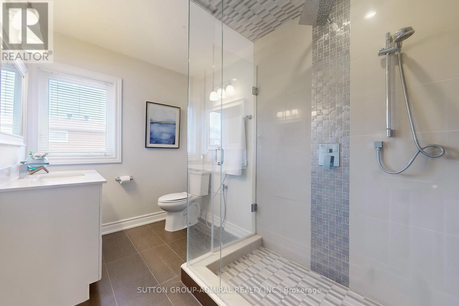 160 Marwood Place, Vaughan, Ontario  L6A 1C4 - Photo 22 - N12396570