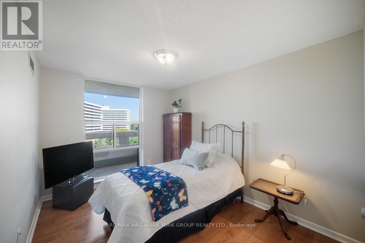 810 - 50 Inverlochy Boulevard, Markham, Ontario  L3T 4T6 - Photo 13 - N12443288