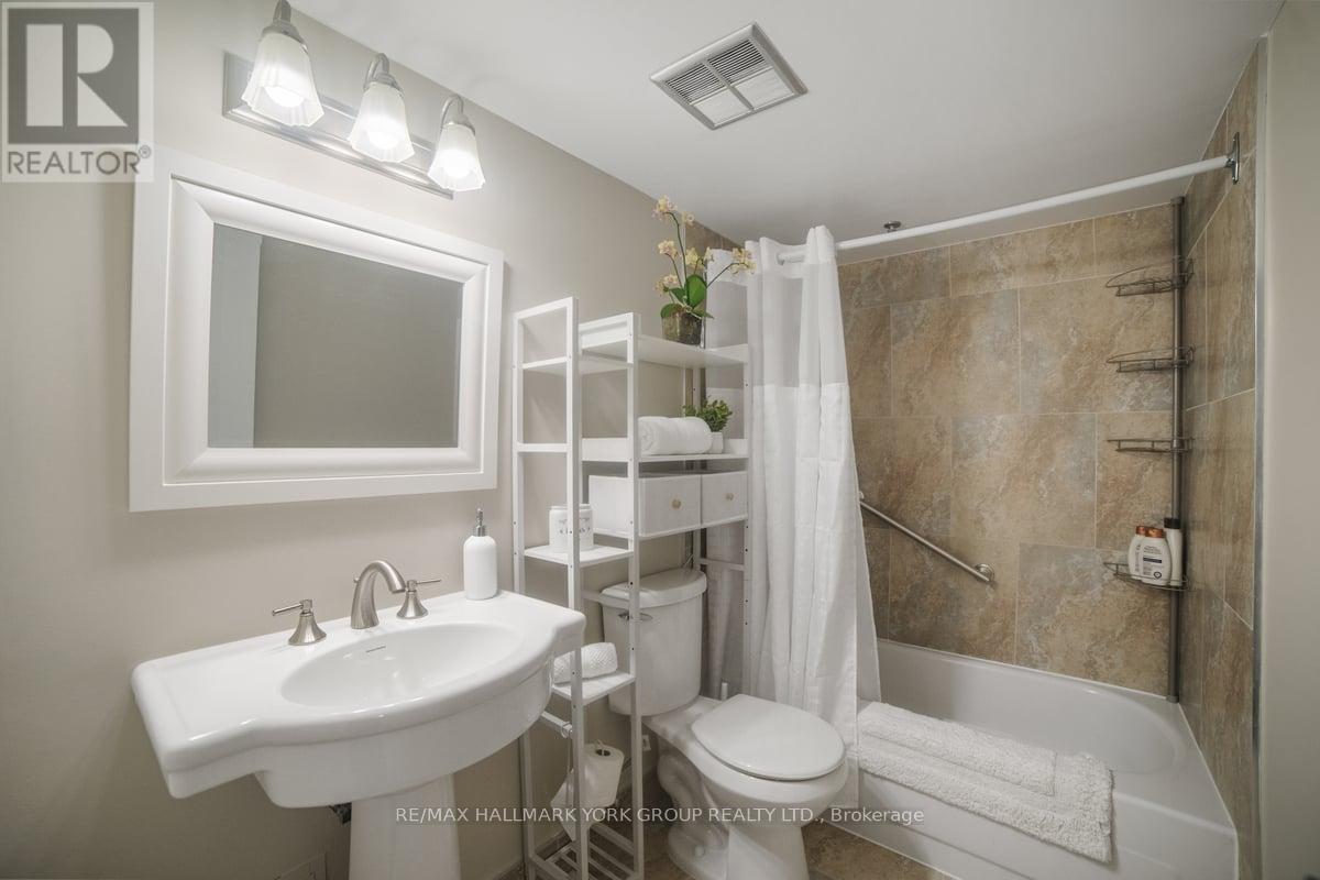 810 - 50 Inverlochy Boulevard, Markham, Ontario  L3T 4T6 - Photo 12 - N12443288