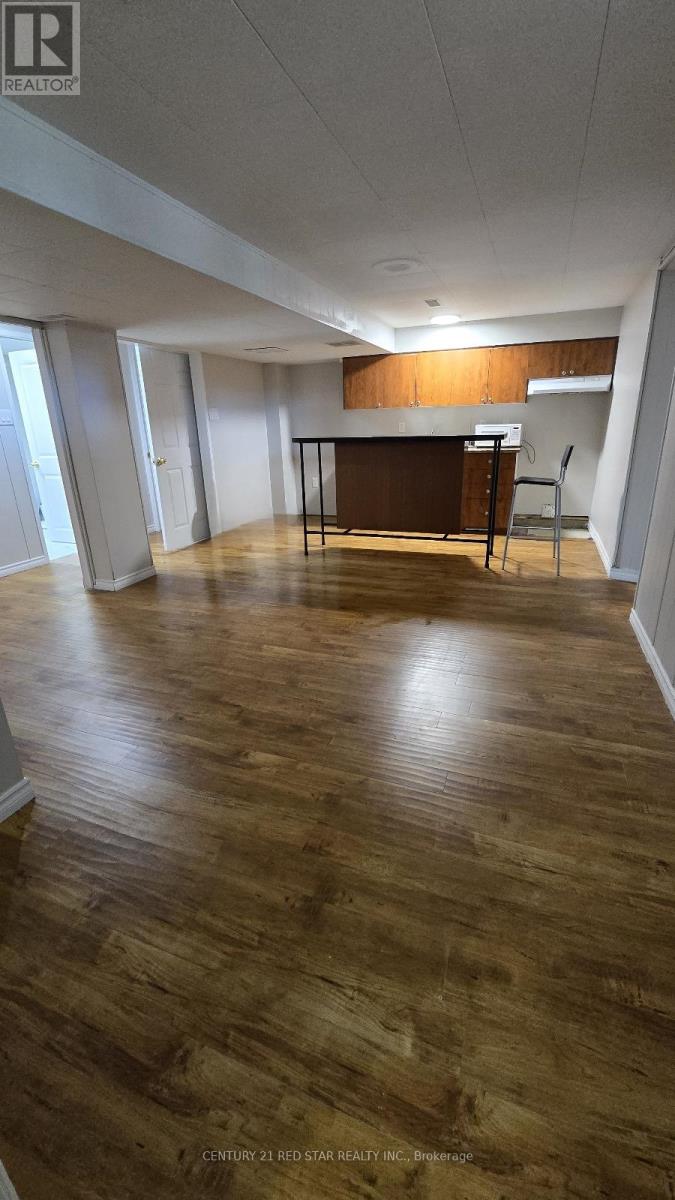 235 Mary Street, Oakville, Ontario  L6K 1S5 - Photo 13 - W12445753