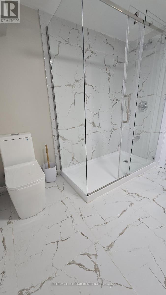 235 Mary Street, Oakville, Ontario  L6K 1S5 - Photo 17 - W12445753