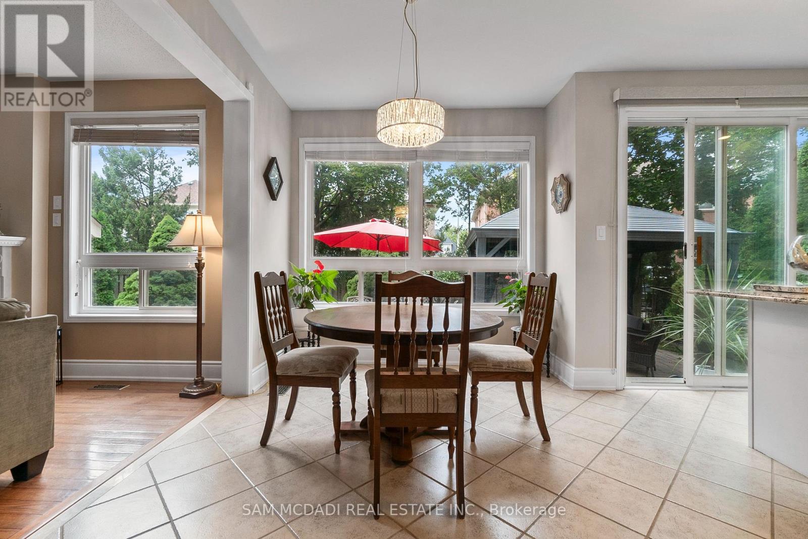 3859 Pondview Way, Mississauga (Lisgar), Ontario  L5N 8K1 - Photo 11 - W12445757