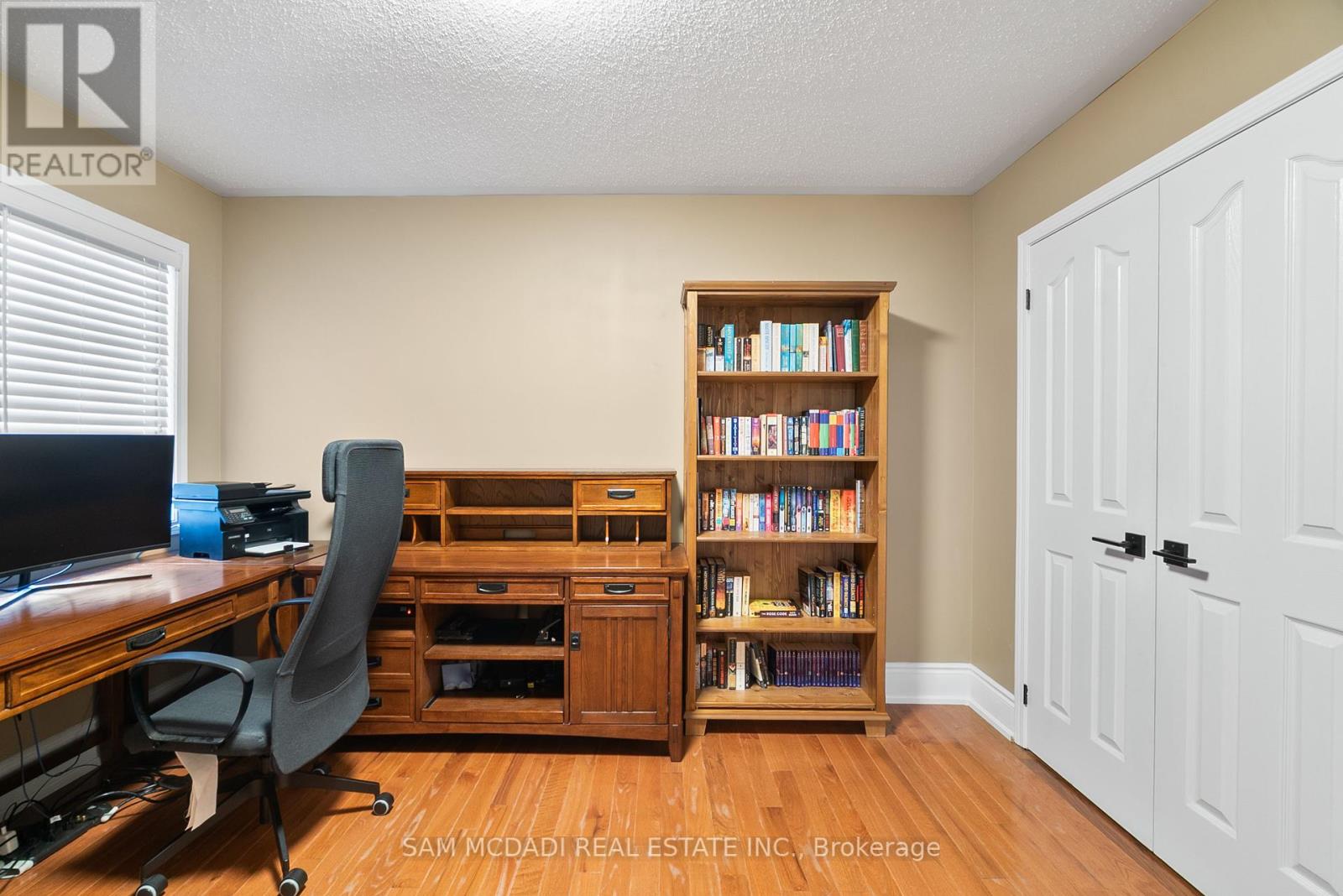 3859 Pondview Way, Mississauga (Lisgar), Ontario  L5N 8K1 - Photo 37 - W12445757