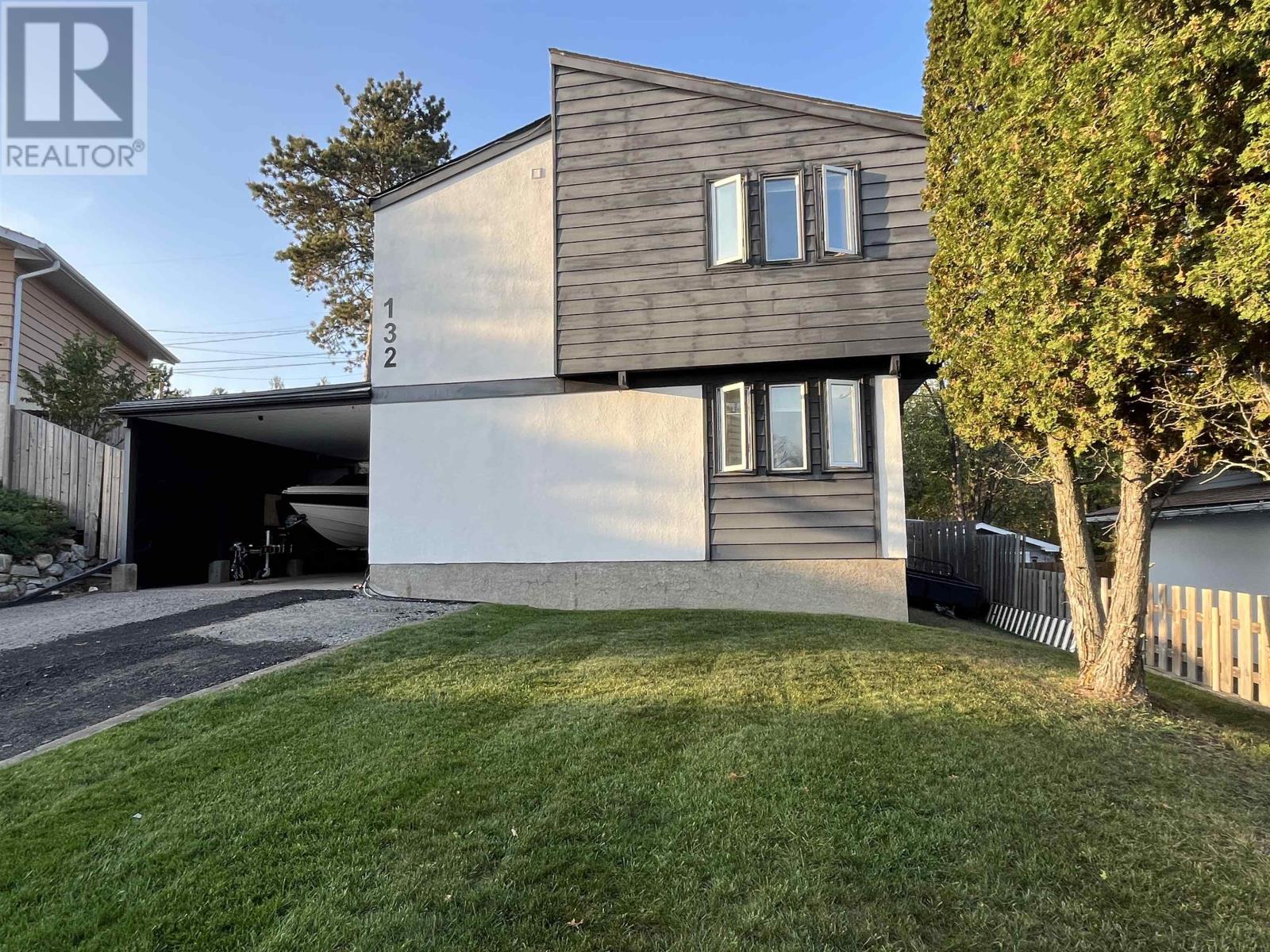 132 Minto Crescent, Kenora, Ontario