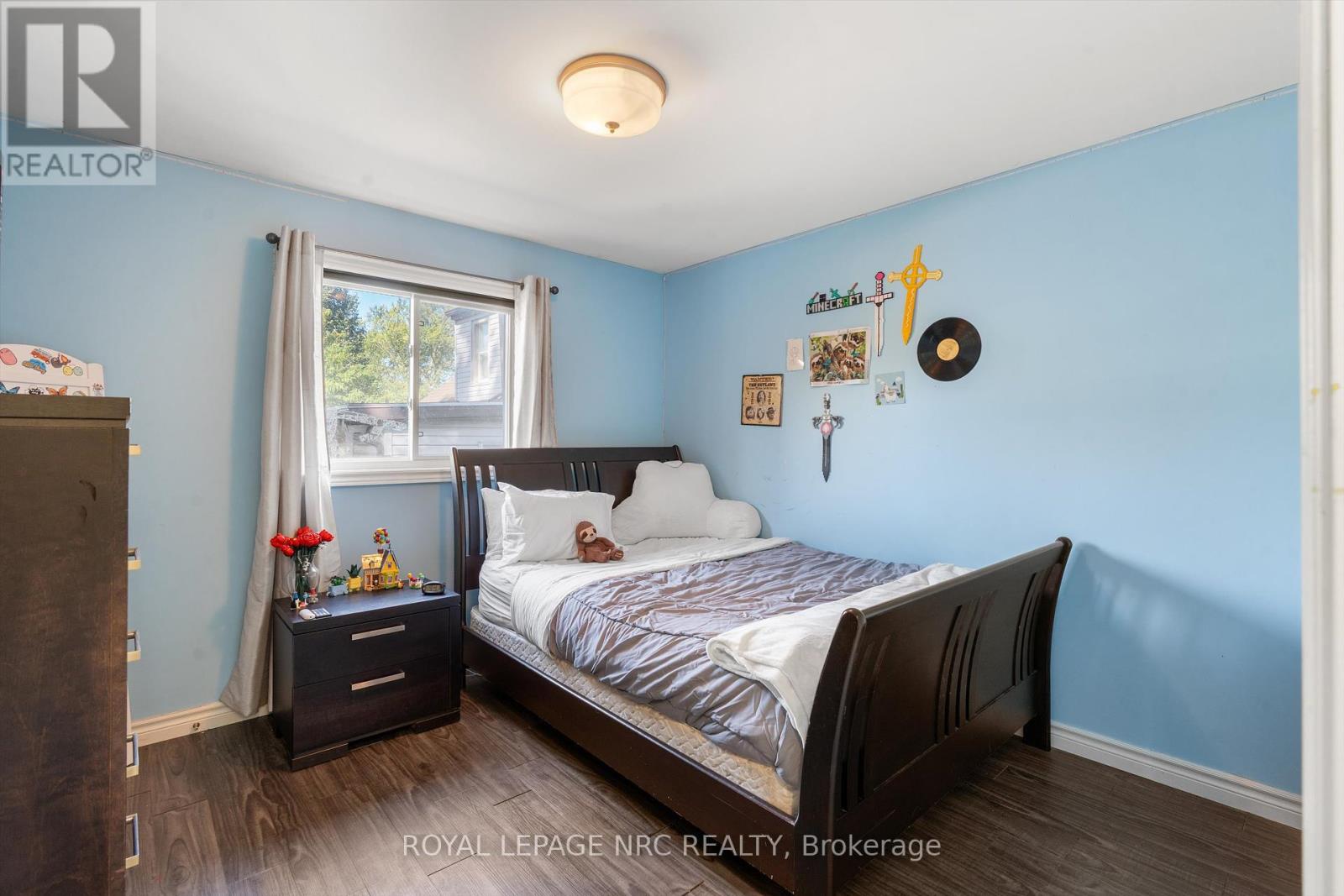 39 Quaker Road, Welland, Ontario  L3C 3G3 - Photo 10 - X12445782
