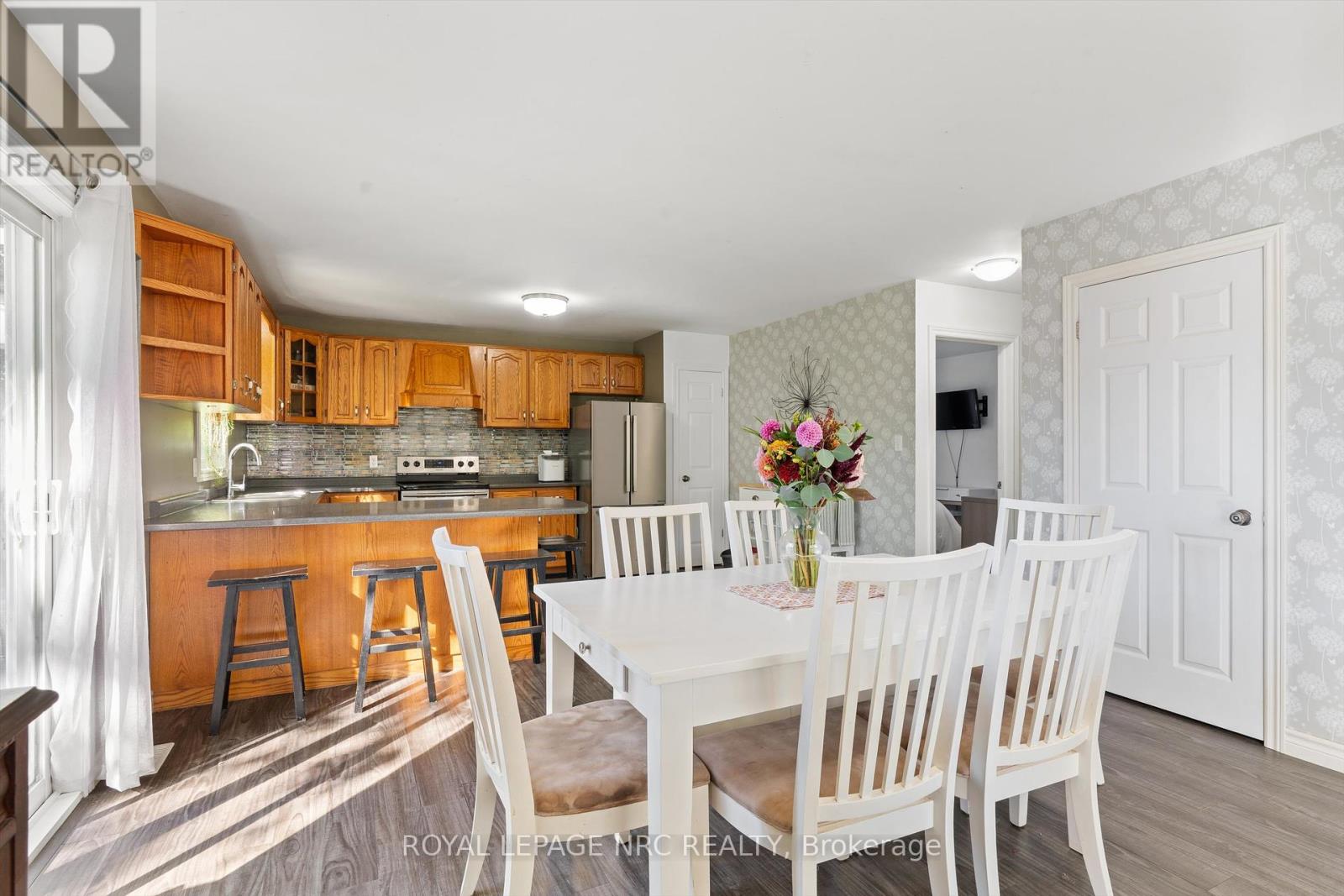 39 Quaker Road, Welland, Ontario  L3C 3G3 - Photo 18 - X12445782