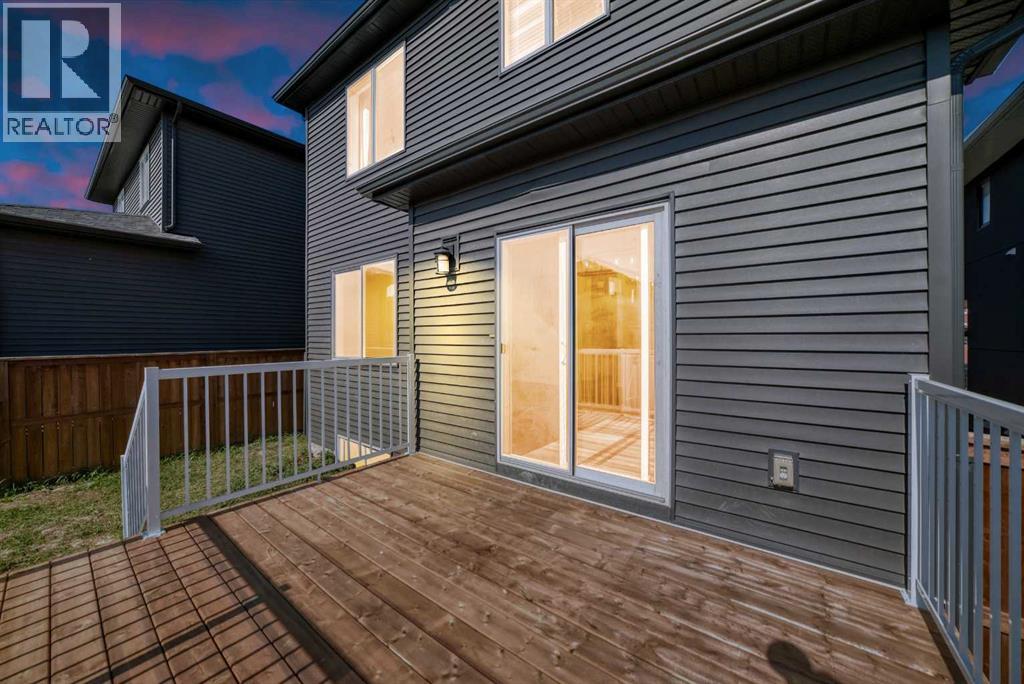 105 Creekside Way Sw, Calgary, Alberta  T2X 4A9 - Photo 39 - A2257749