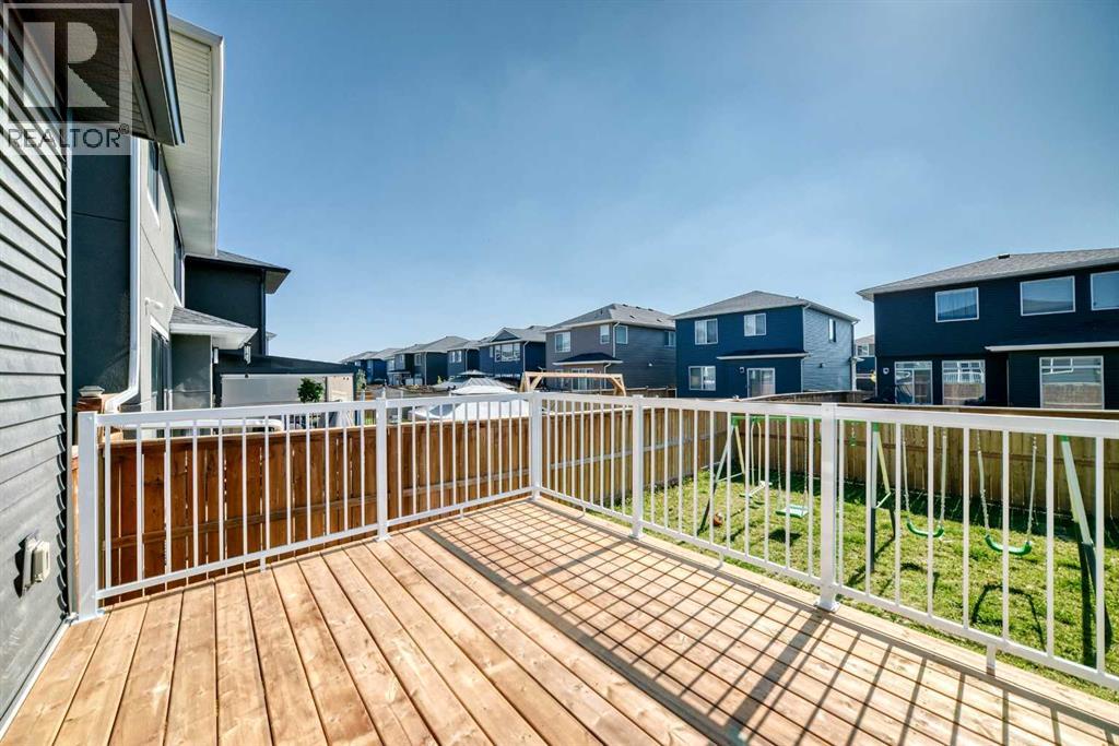 105 Creekside Way Sw, Calgary, Alberta  T2X 4A9 - Photo 45 - A2257749