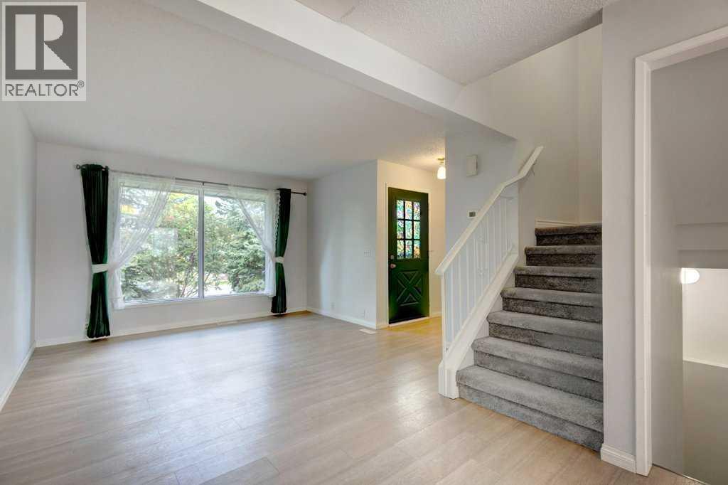 3628 Cedarille Drive Sw, Calgary, Alberta  T2W 3X8 - Photo 7 - A2258532