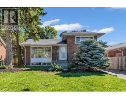 35 SHREWSBURY SQUARE, Toronto, Ontario