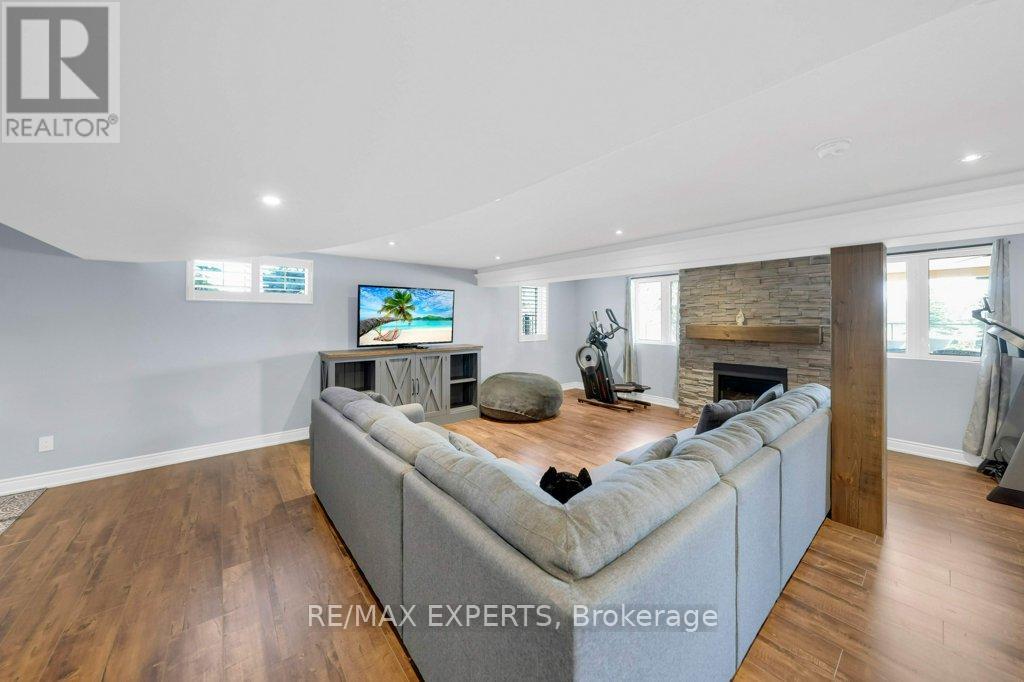 105 Kilkenny Trail, Bradford West Gwillimbury, Ontario  L3Z 3C5 - Photo 31 - N12386402