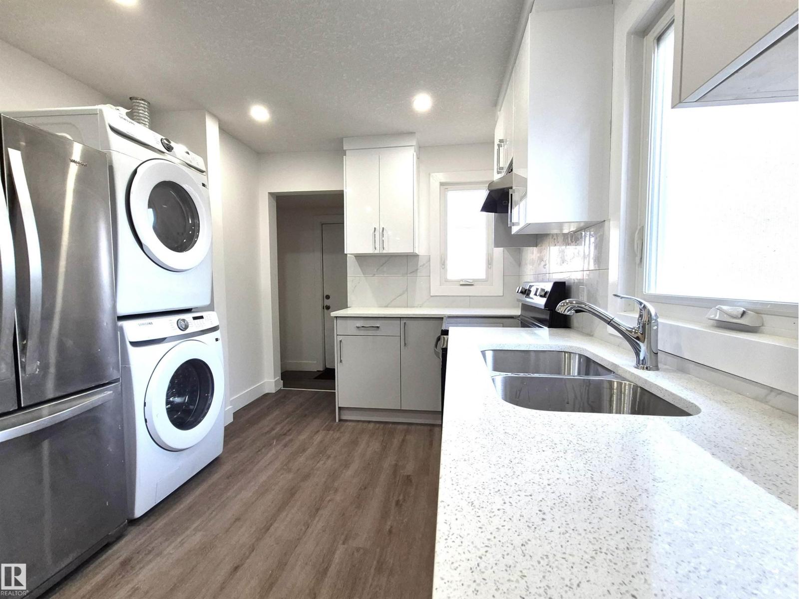 11421 83 St Nw, Edmonton, Alberta  T5B 2Y4 - Photo 6 - E4460944
