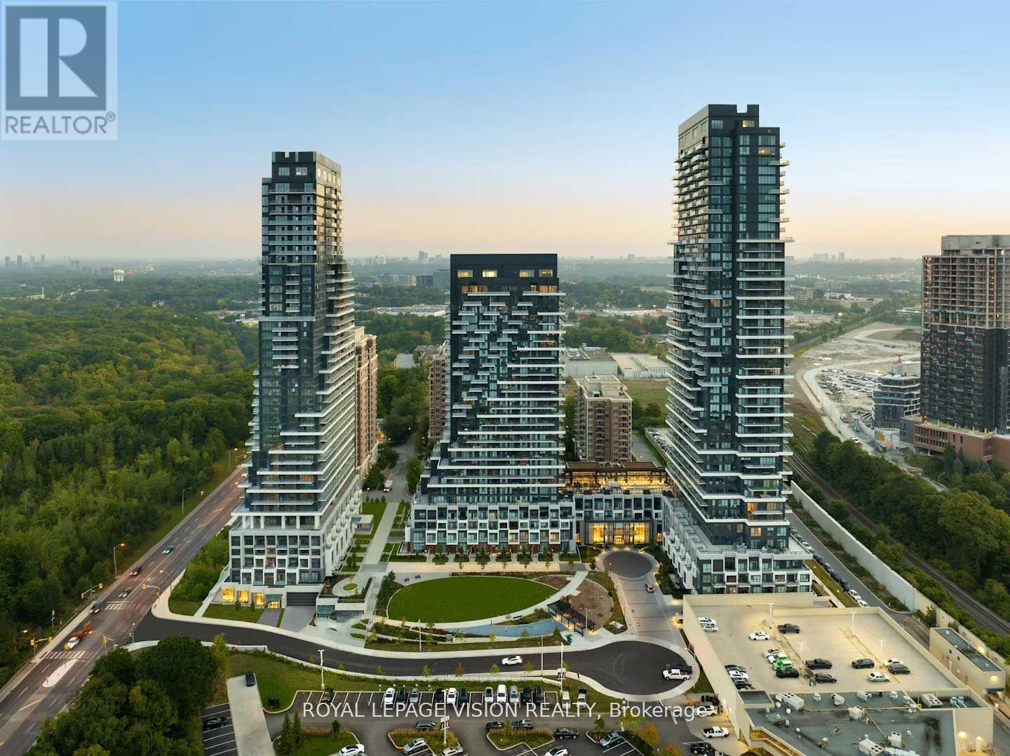 2404 - 30 Inn On The Park Drive, Toronto, Ontario  M3C 0P8 - Photo 29 - C12445776