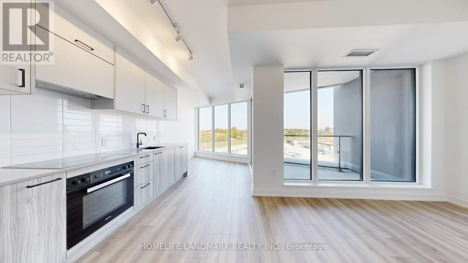 518 - 1 Kyle Lowry Road, Toronto, Ontario  M3C 0S6 - Photo 11 - C12441227