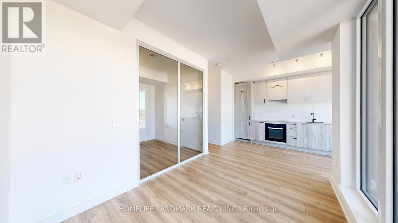 518 - 1 Kyle Lowry Road, Toronto, Ontario  M3C 0S6 - Photo 17 - C12441227