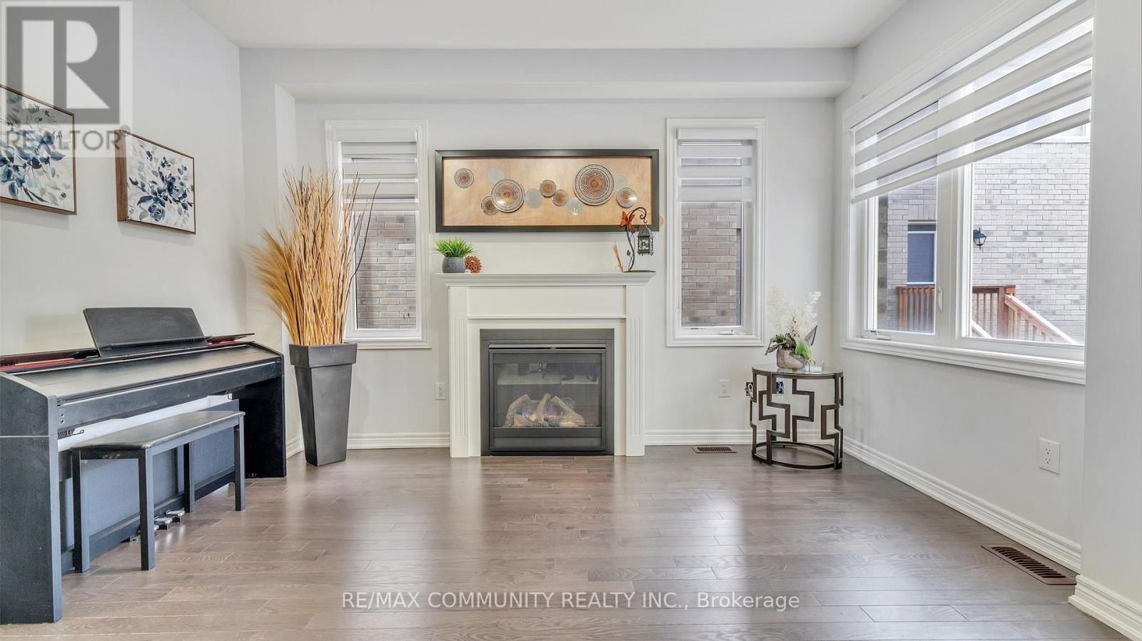14 Waterleaf Road, Markham (Cornell), Ontario  L6B 1N9 - Photo 14 - N12445772