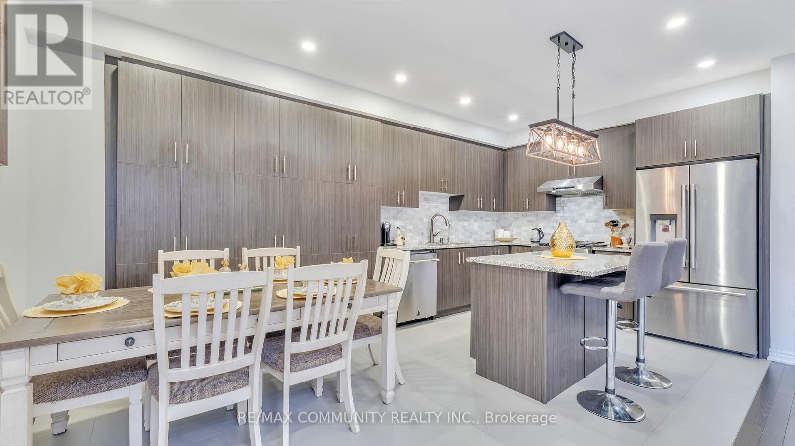 14 Waterleaf Road, Markham (Cornell), Ontario  L6B 1N9 - Photo 17 - N12445772