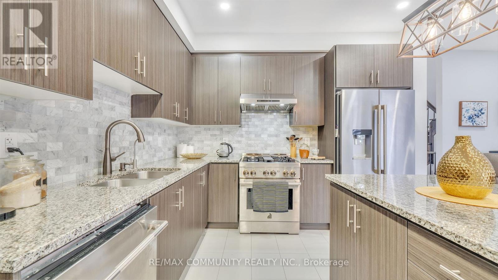 14 Waterleaf Road, Markham (Cornell), Ontario  L6B 1N9 - Photo 21 - N12445772