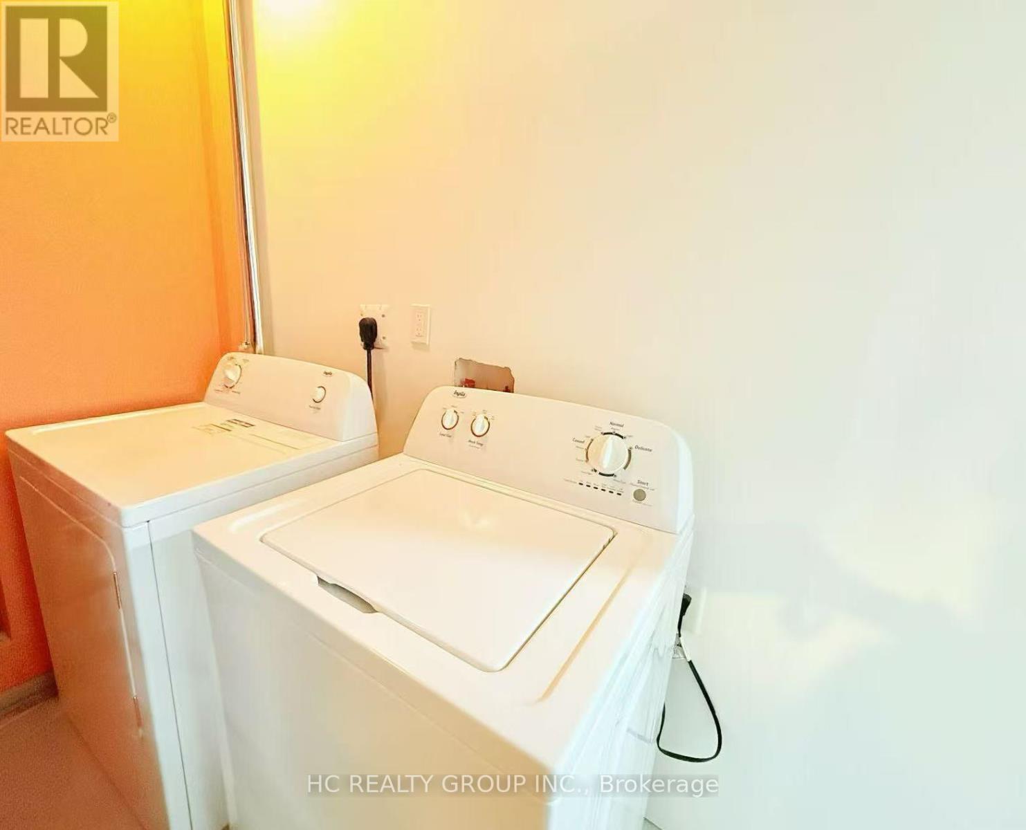 Basement - 19 Moore's Court, Markham, Ontario  L6B 0V6 - Photo 11 - N12445777
