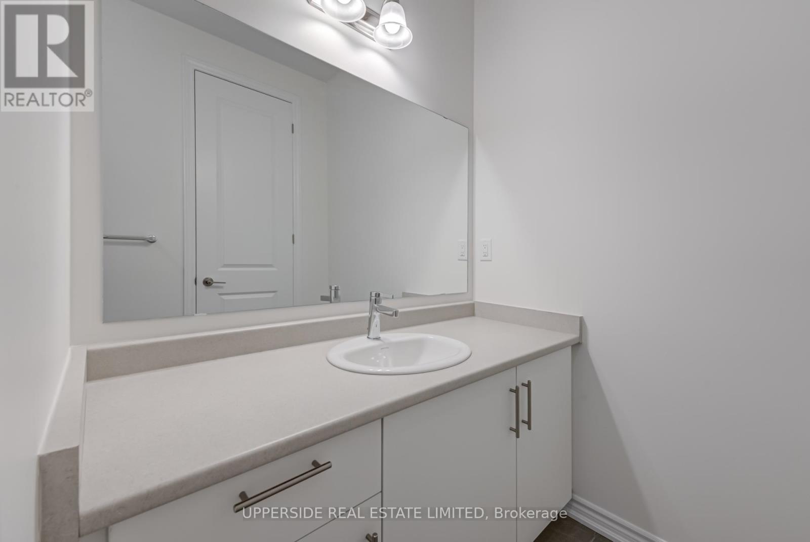 73 Gemini Drive, Barrie, Ontario  L9J 0P8 - Photo 21 - S12445784