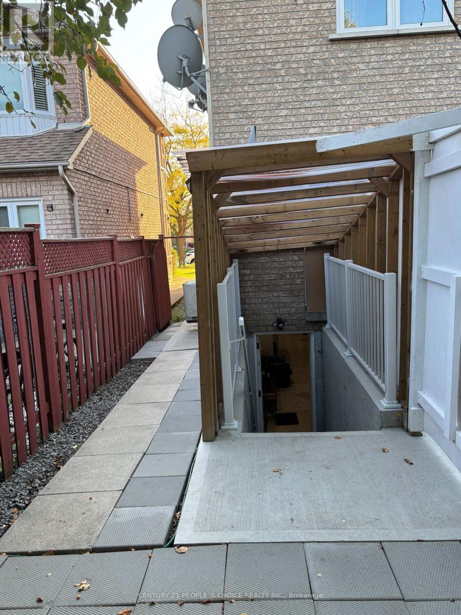 Bsmt - 203 Drinkwater Road, Brampton, Ontario  L6Y 4Z3 - Photo 1 - W12445768