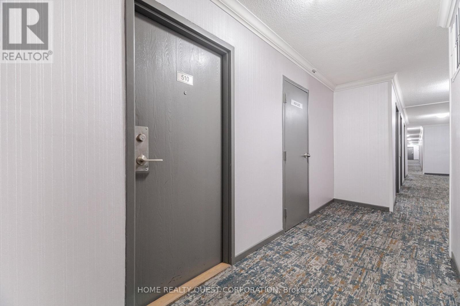 510 - 3170 Kirwin Avenue, Mississauga, Ontario  L5A 3R1 - Photo 3 - W12445785